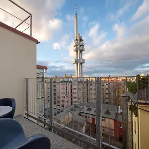Tales Boutique By Dwellfort Apartmanhotel Prága